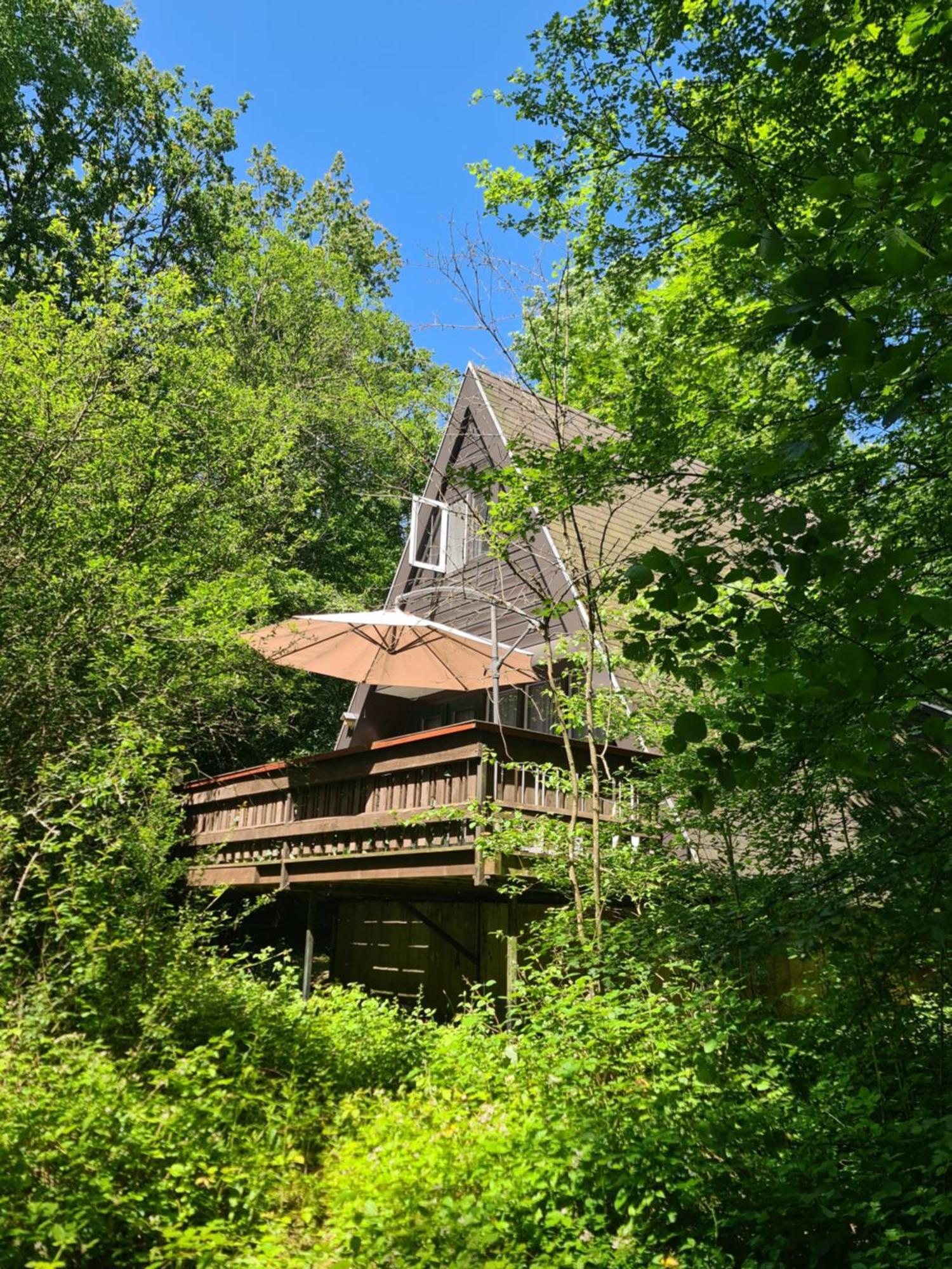 Gurdy's Chalet